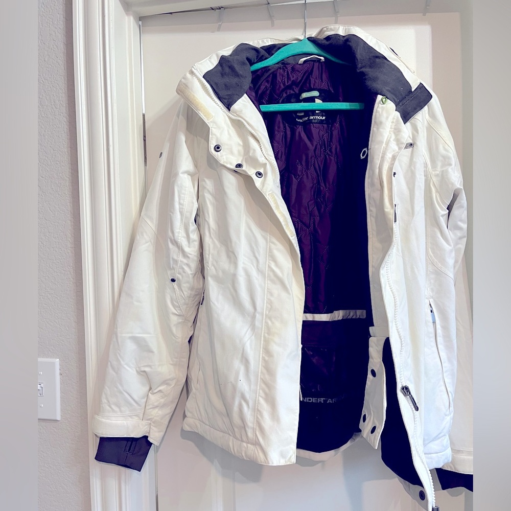 Women’s Under Armour Ski Snowboard Jacket - Medium
